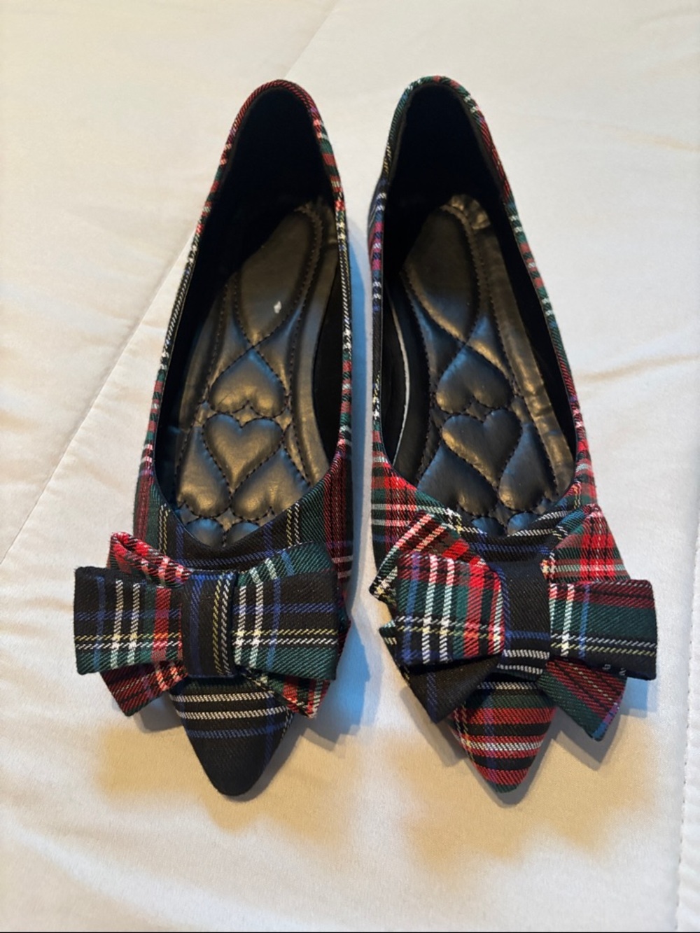 Plaid Bow Pointed Toe Flats - Women's Black & Red size 6